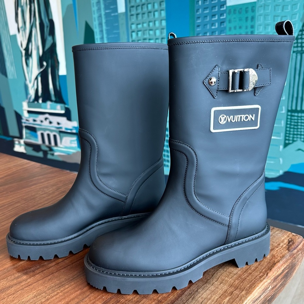 Louis Vuitton Black Matte Leather Winter Rain Boots